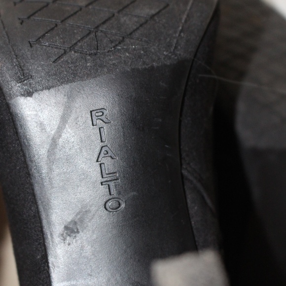 Rialto, Suede heel booties with silver buttons - Picture 9 of 10